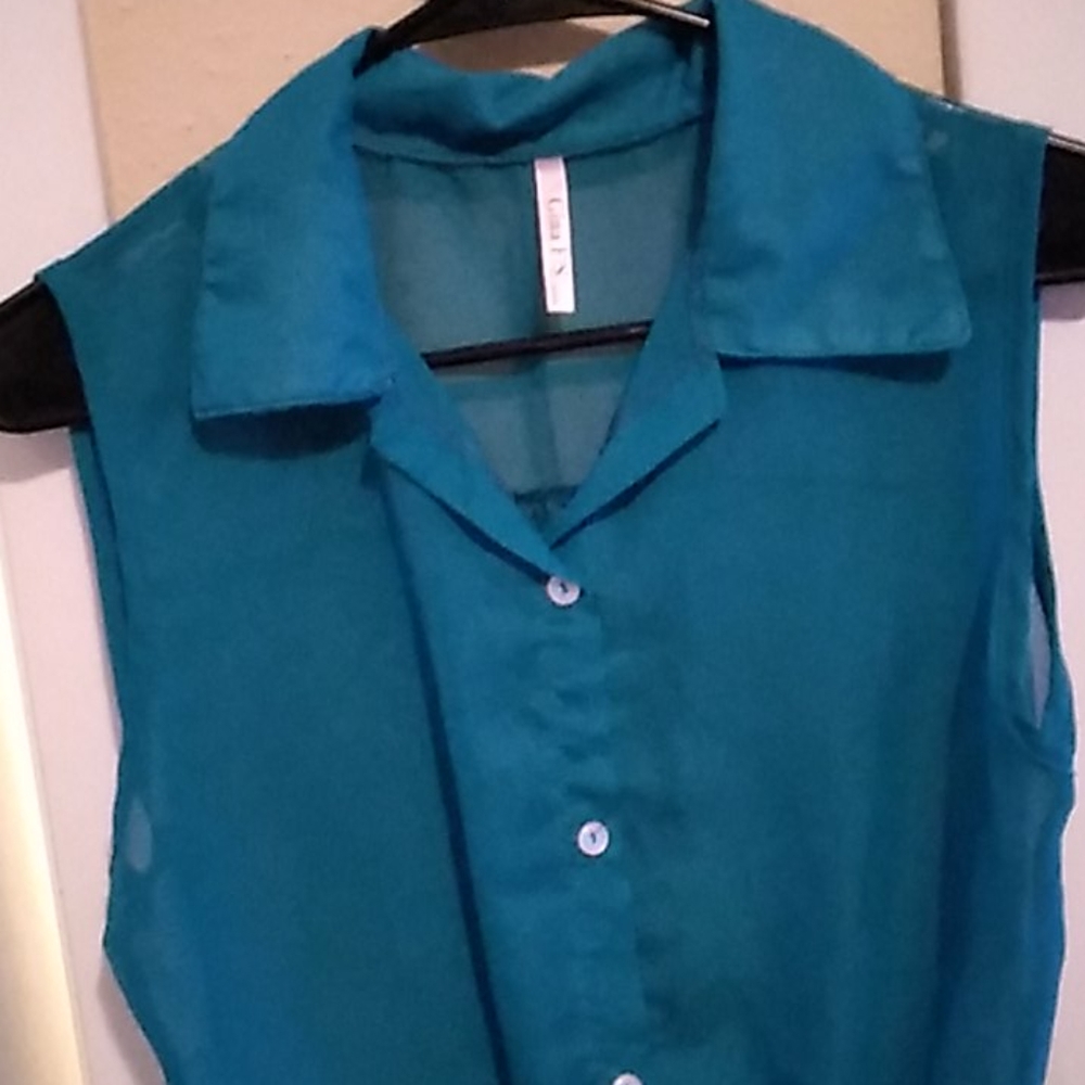 Top - Picture 4 of 4